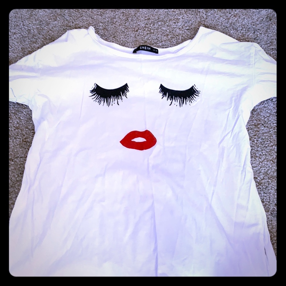 White T shirt